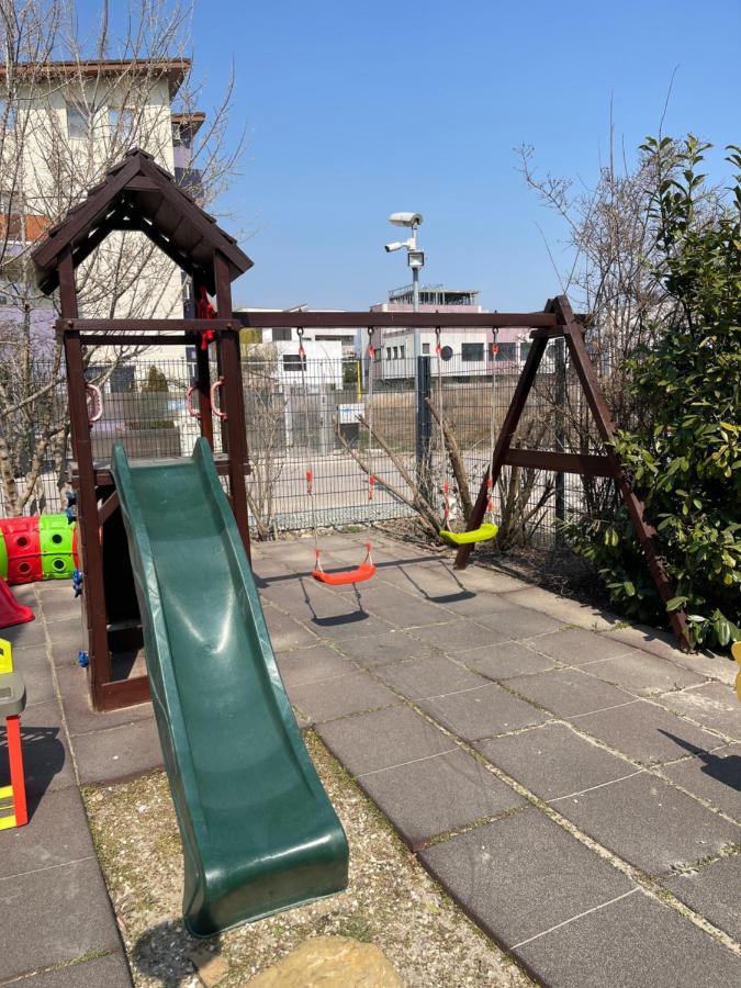 Ametist Casa Leului Hotell Năvodari Exteriör bild
