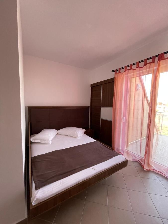 Ametist Casa Leului Hotell Năvodari Exteriör bild