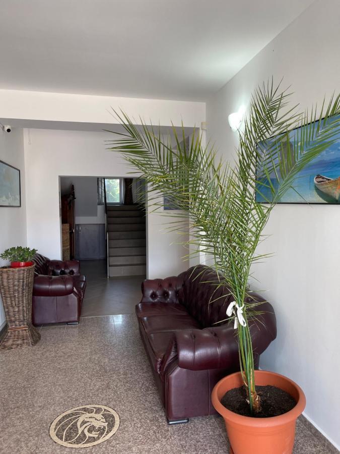 Ametist Casa Leului Hotell Năvodari Exteriör bild